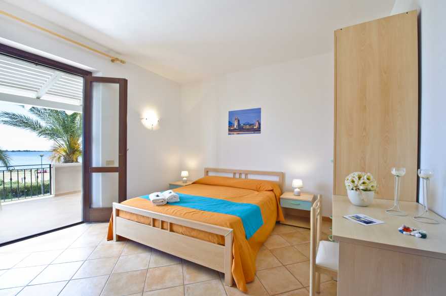 bedroom Bilocale seaview bedroom Bilocale seaview