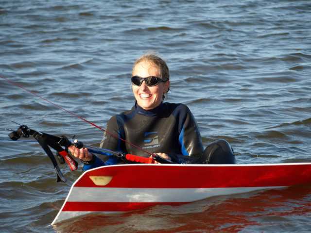 Hier lernt jeder Kiten Hier lernt jeder Kiten