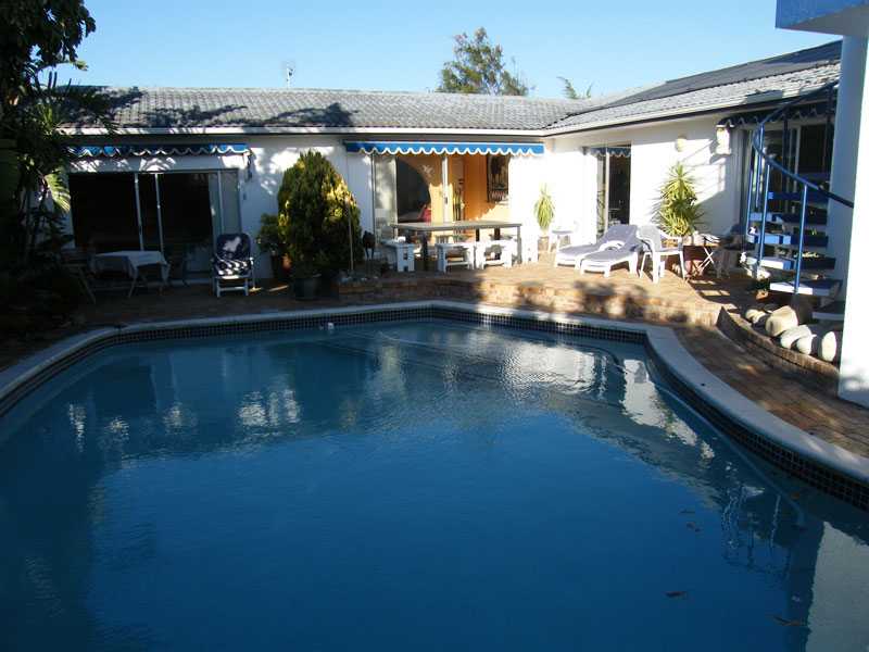Makai surfer pool Makai surfer pool