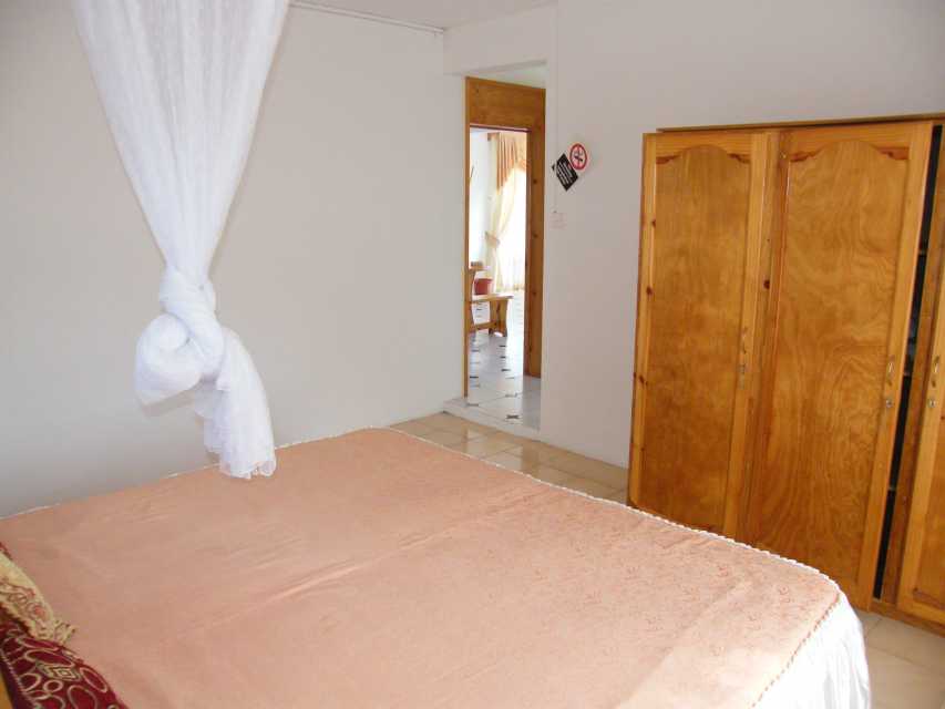 Zweites Schlafzimmer Zweites Schlafzimmer